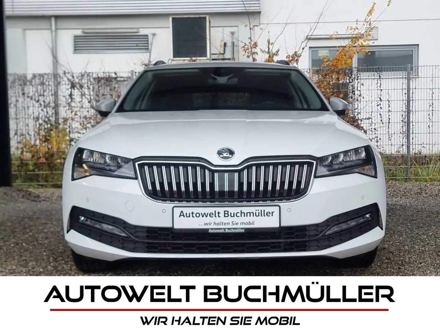 Skoda Superb 2.0 TDI DSG,STANDH,AHK,LED,KAMERA,VIRTUAL Blanc - 1