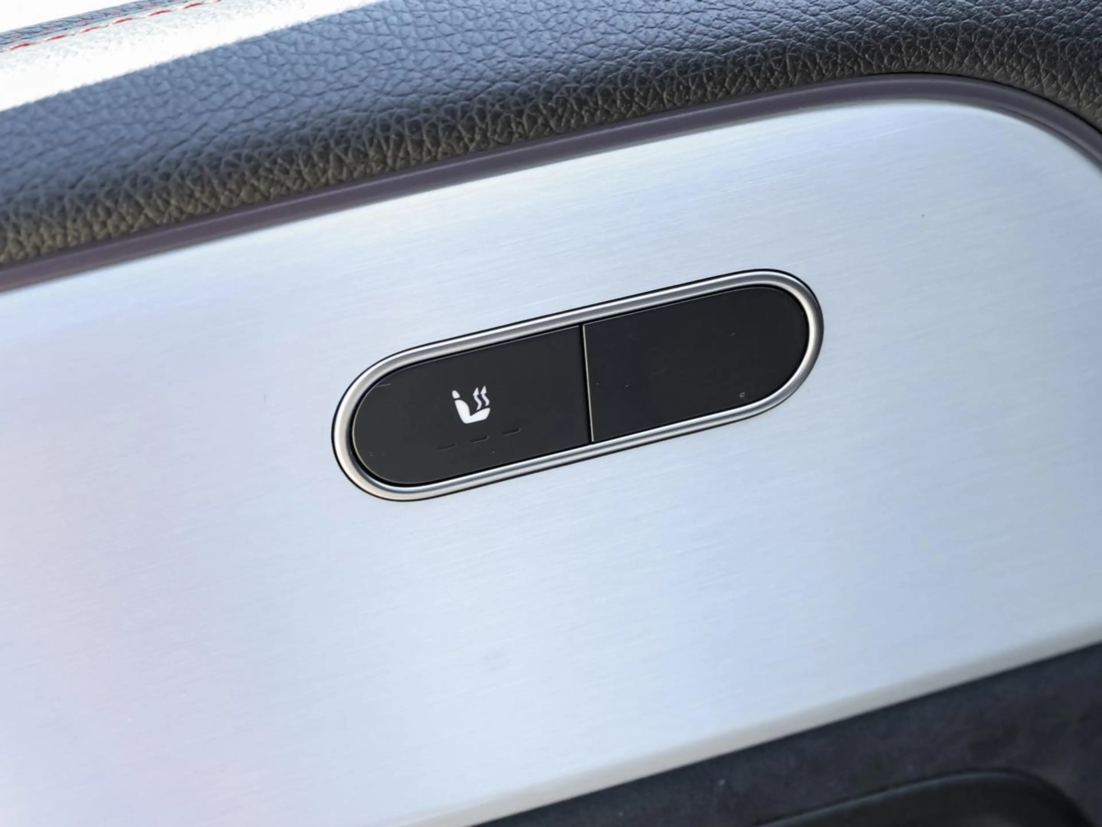 Mercedes-Benz B 200 d AMG Distronic Rückfahrkamera Multibeam — photo 14