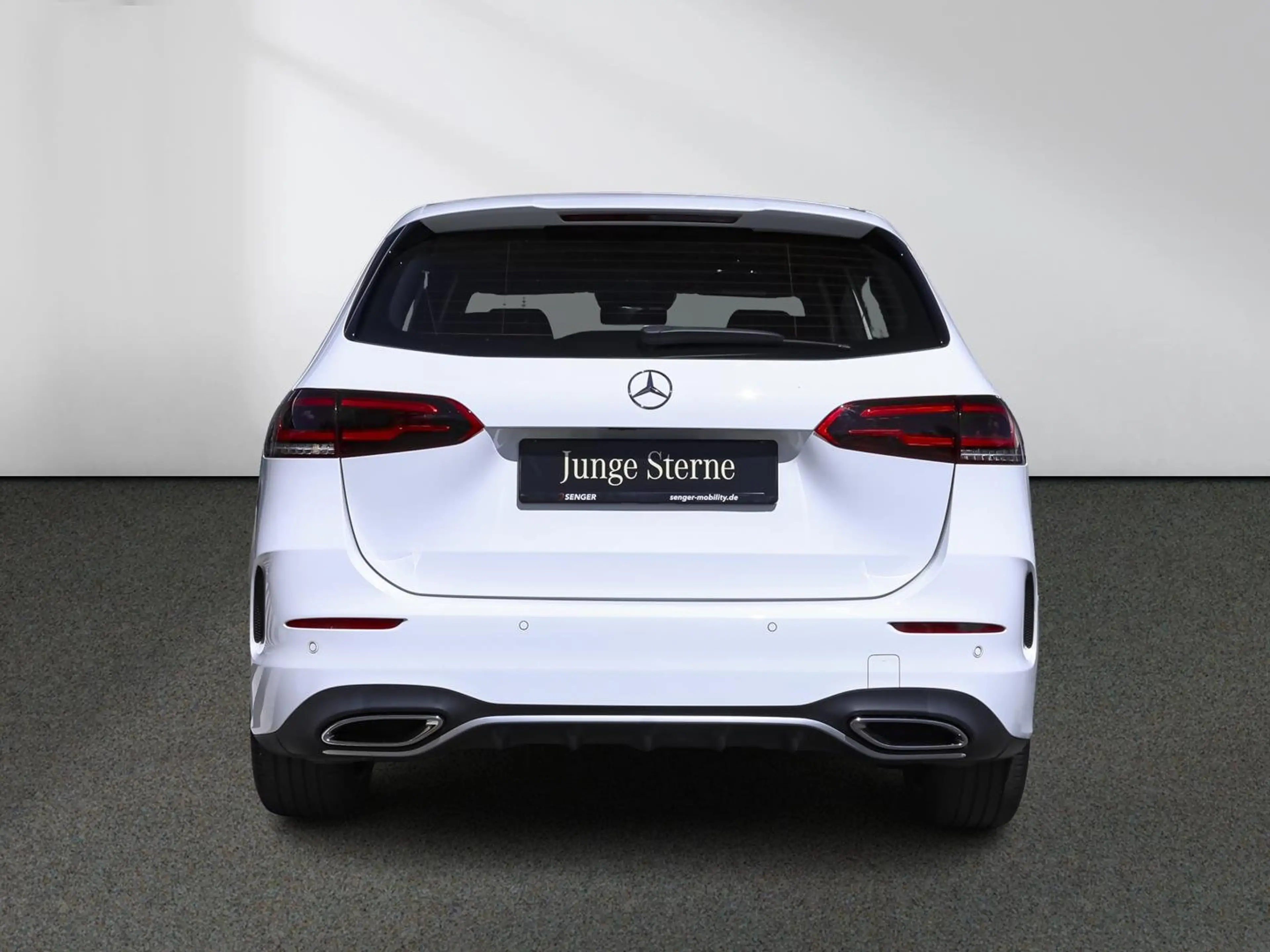 Mercedes-Benz B 200 d AMG Distronic Rückfahrkamera Multibeam — photo 5