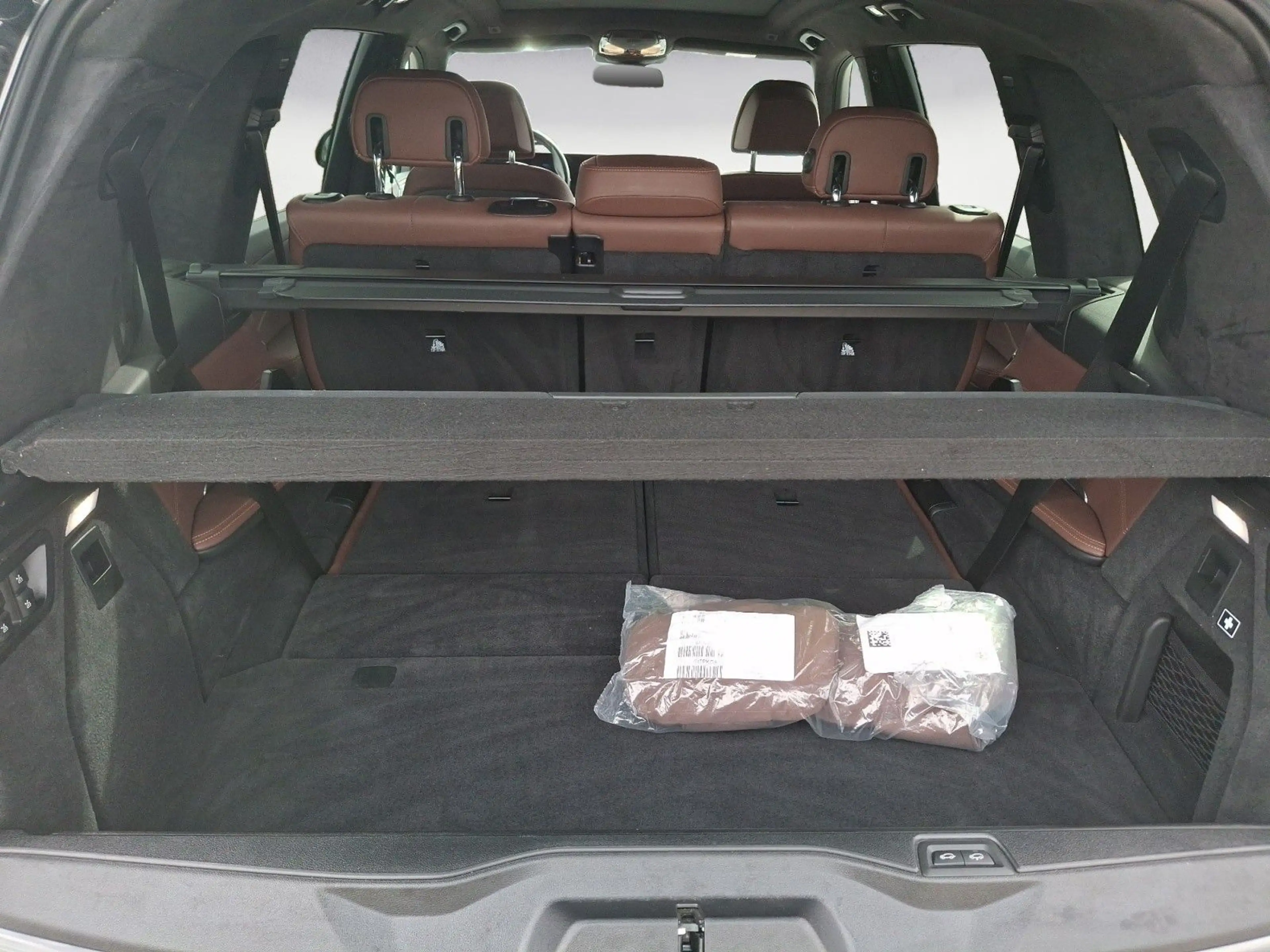 BMW X7 xDrive40i Navi Leder Tempom.aktiv Panoramadac — photo 15