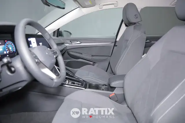 Volkswagen Golf view 8