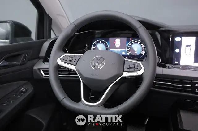 Volkswagen Golf view 10