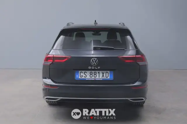 Volkswagen Golf view 5