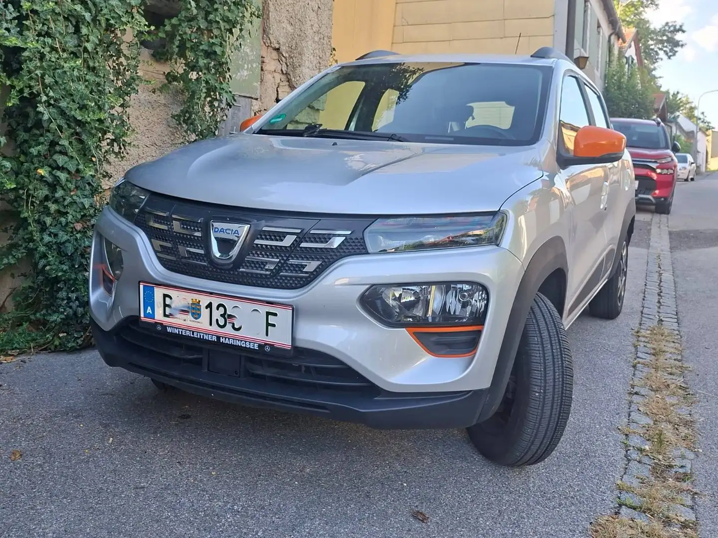 Dacia Spring Spring 26,8kWh Comfort Comfort Grau - 1