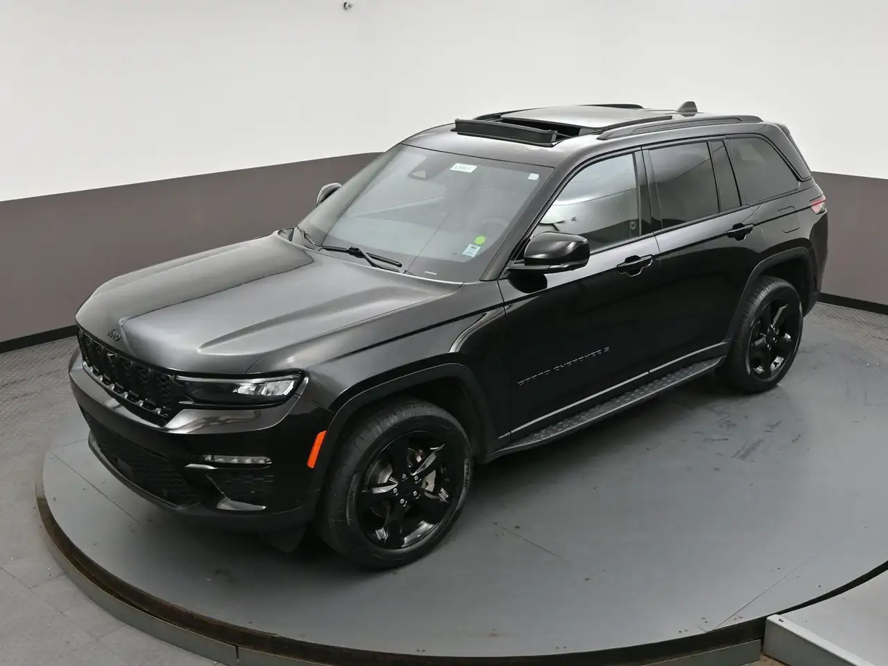 Jeep Grand Cherokee снимка Jeep Grand Cherokee