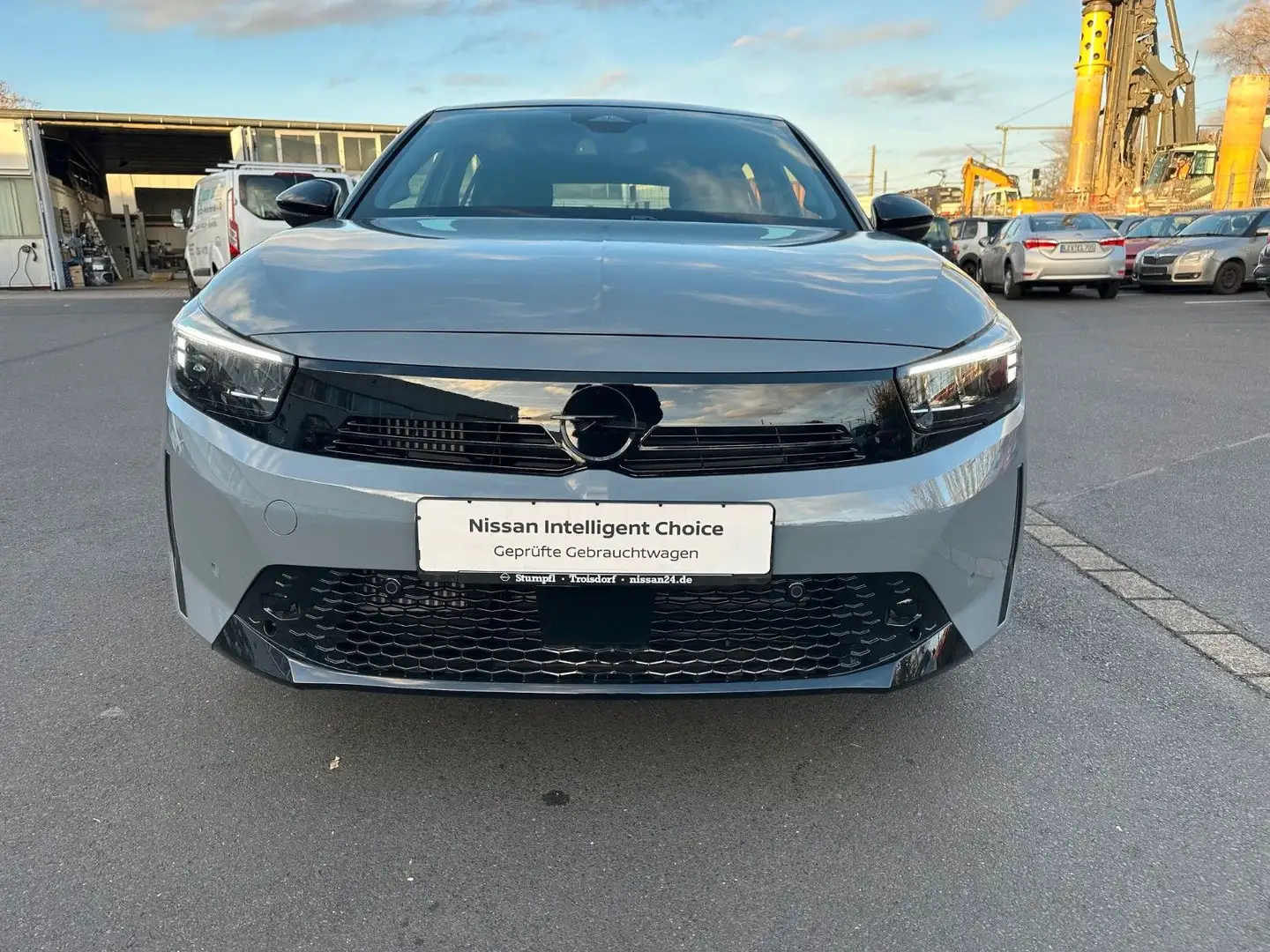 Opel Corsa GS 1.2/Automatik/Komfortpaket/Allwetterr. Grau - 2