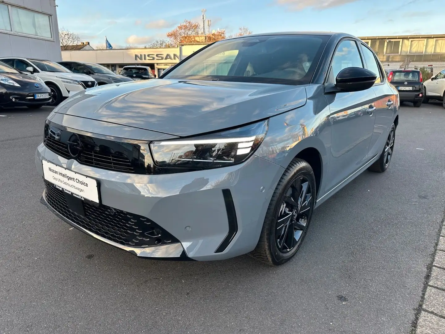 Opel Corsa GS 1.2/Automatik/Komfortpaket/Allwetterr. Grau - 1