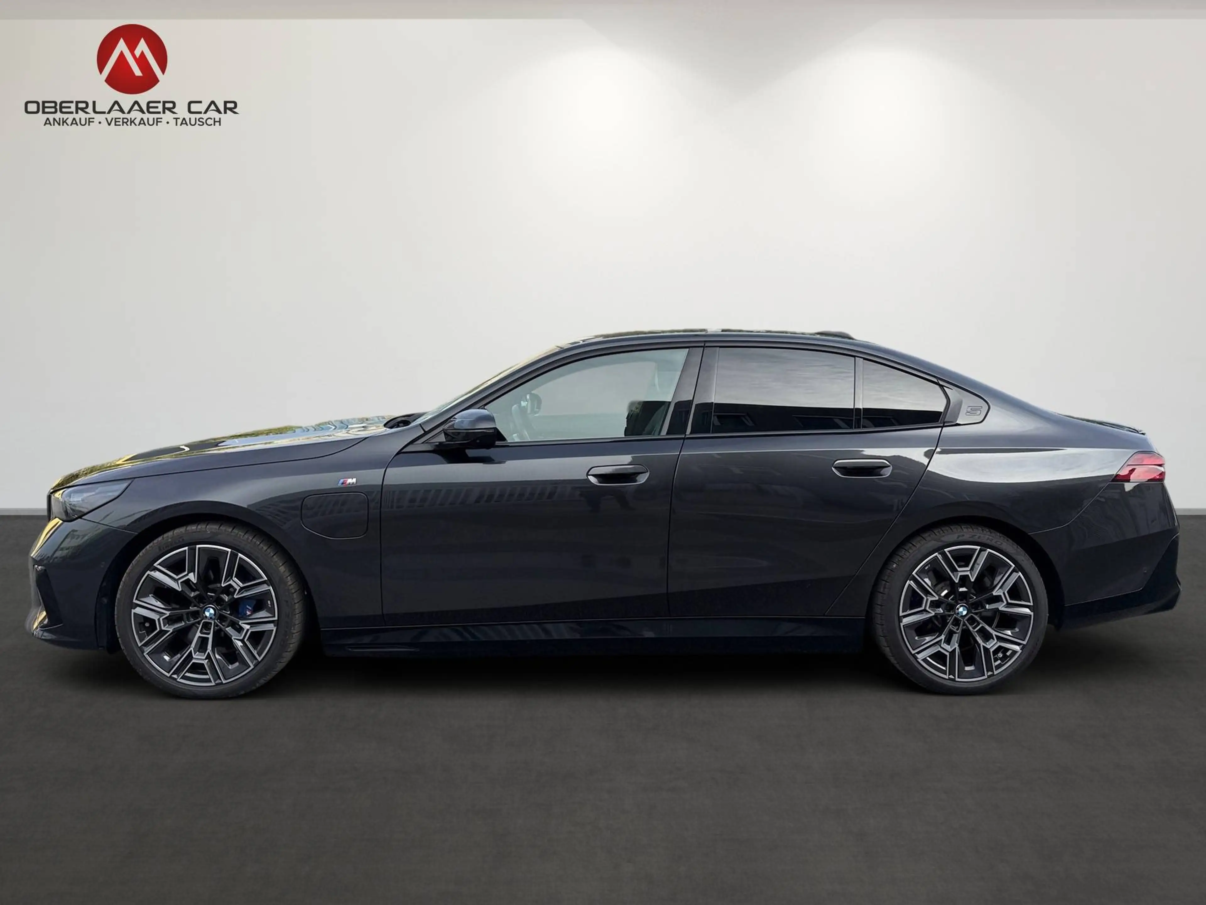 BMW 550 550 e xDrive M Sport | 20% Mwst | Panorama | VOLL | — photo 6