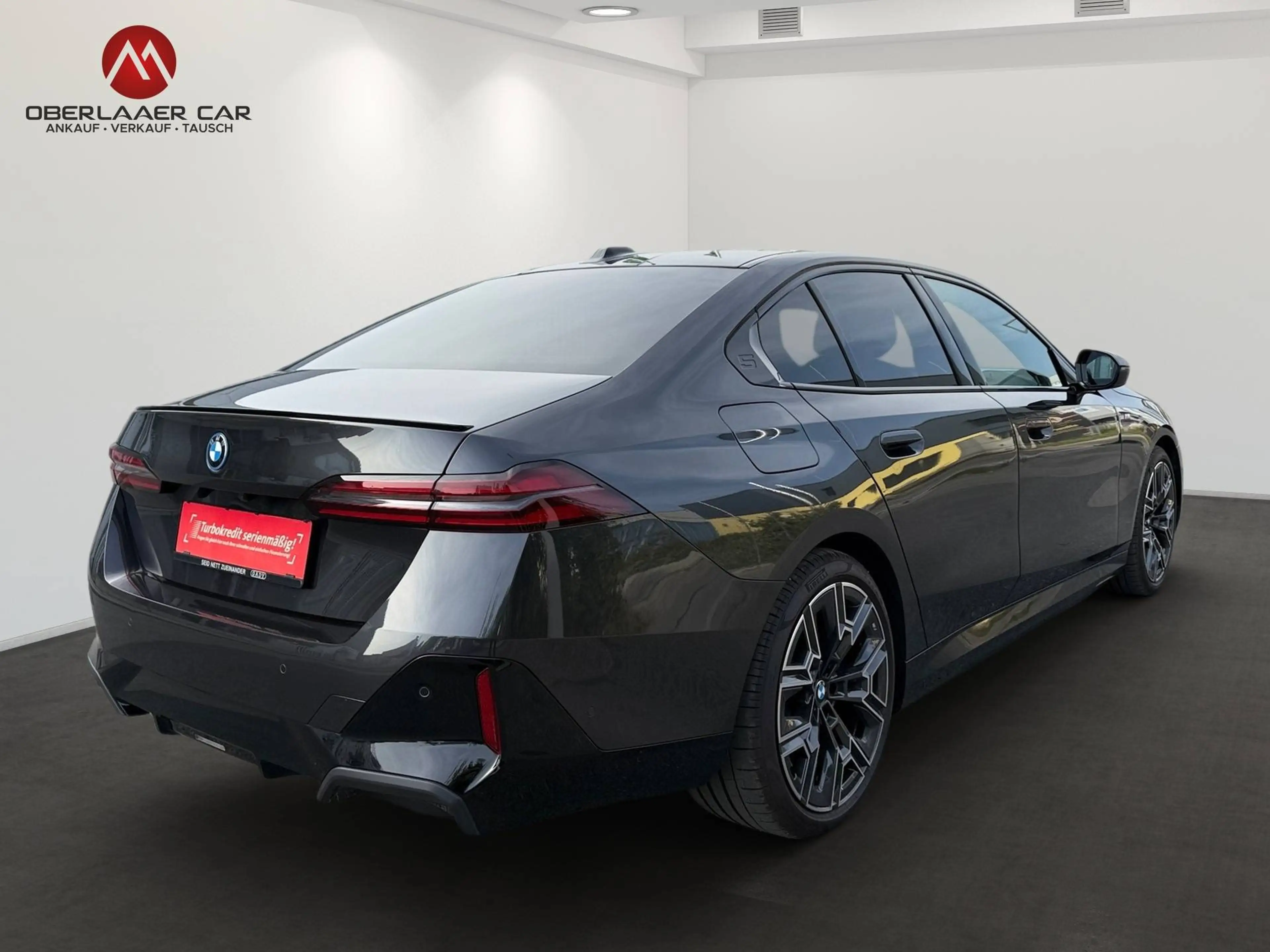 BMW 550 550 e xDrive M Sport | 20% Mwst | Panorama | VOLL | — photo 2
