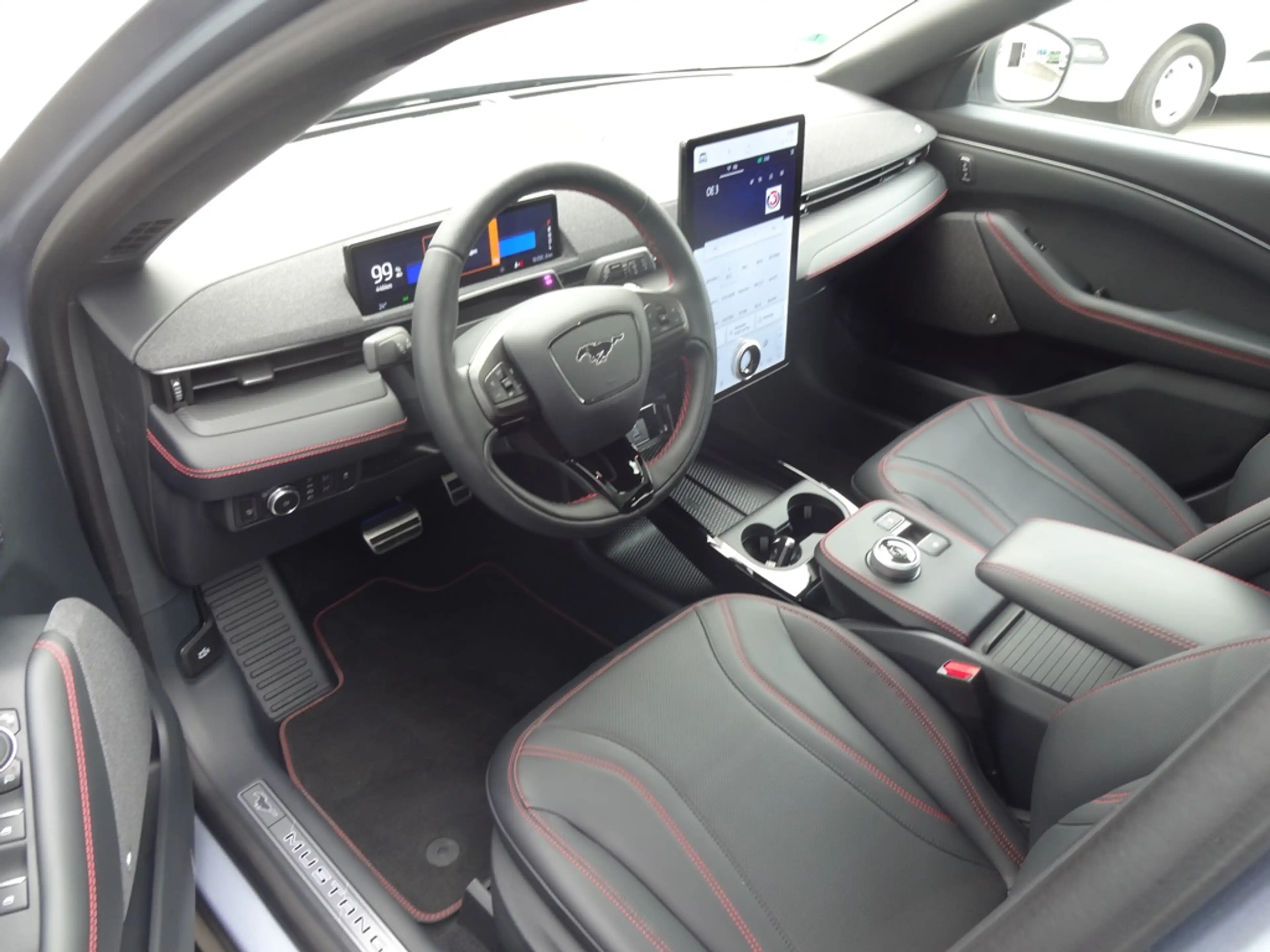 Ford Mustang Mach-E AWD Allrad Extended mit Technologiepaket 2 — photo 14