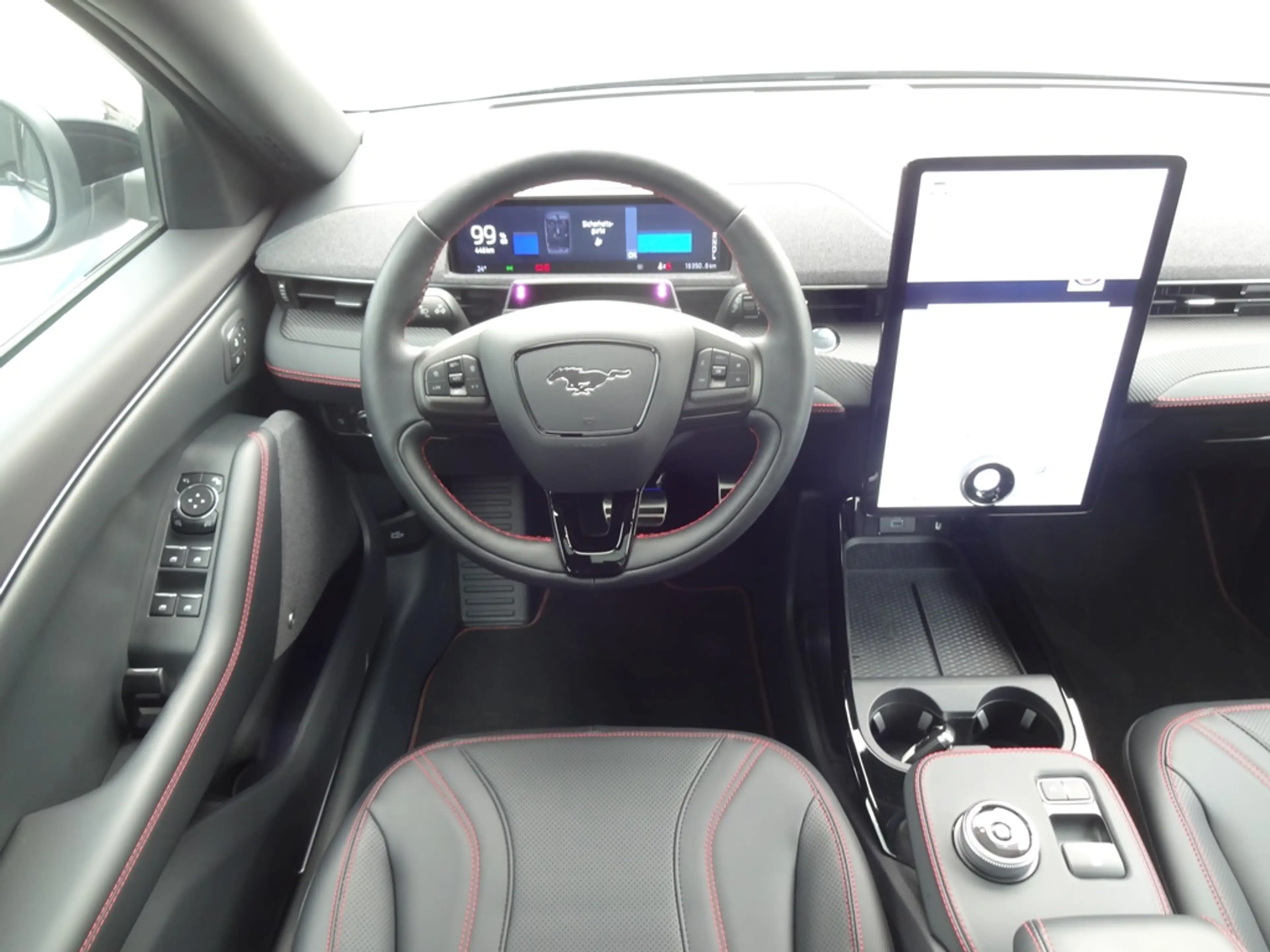Ford Mustang Mach-E AWD Allrad Extended mit Technologiepaket 2 — photo 15