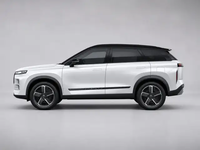 Jaecoo J7 view 3