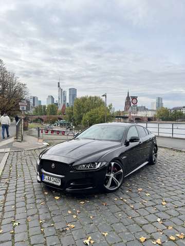 Imagine Jaguar XE 20d Aut. R-Sport