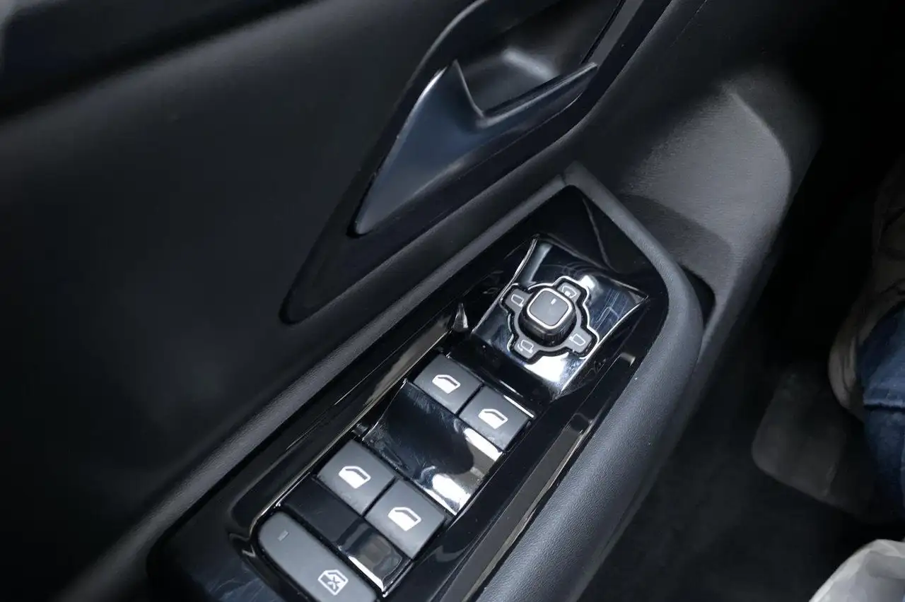 Citroen C5 X PLUS 17
