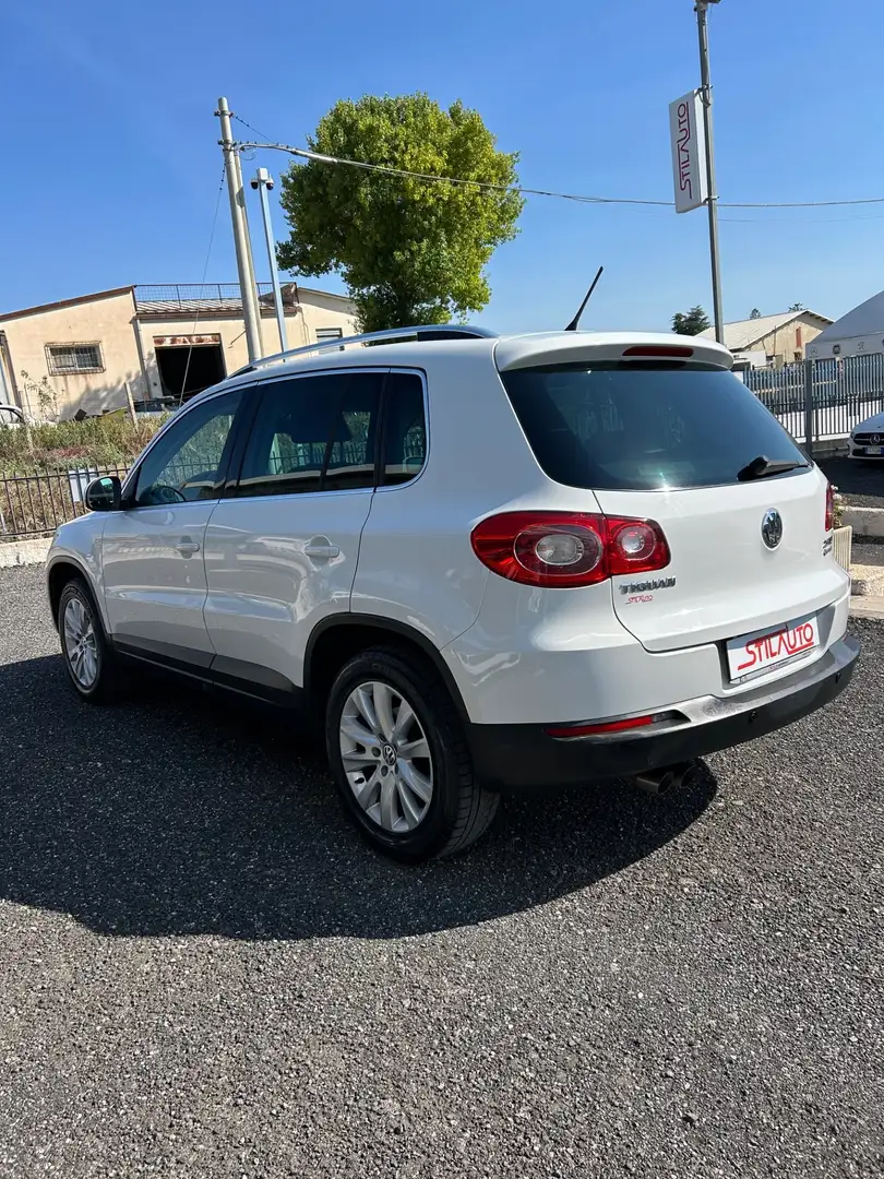 Volkswagen Tiguan 2.0 TDI DPF 4MOTION Sport & Style Bianco - 2
