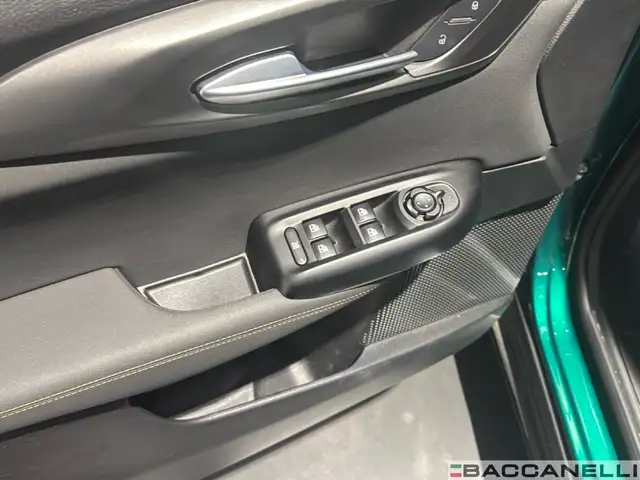 Alfa Romeo Tonale view 11