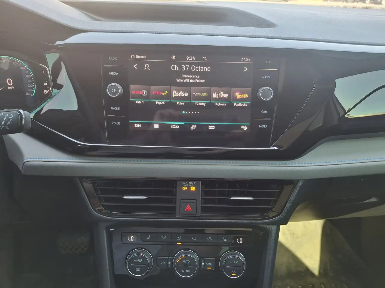 Volkswagen Taos снимка Volkswagen Taos