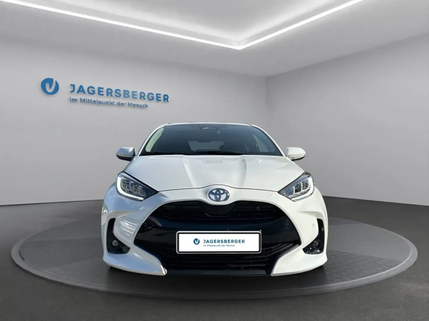 Toyota Yaris 5-Türer Teamplayer 1,5L Hybrid, Syst. 85kW Weiß - 2