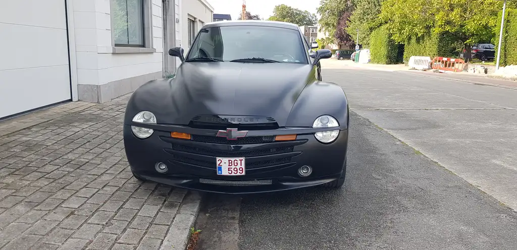 Chevrolet SSR 2006 из Европы — купить под ключ