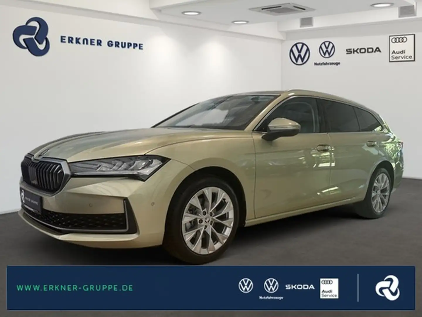 Skoda Superb Combi 2.0 TDI DSG Selection NAVI+AHK+ACC+GRA+ Beige - 1