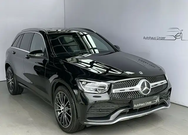 Mercedes-Benz GLC 220 d 4Matic AMG *LED*ACC*AHK*LEDER*DAB*20-Zoll