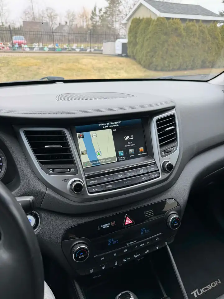 Hyundai TUCSON снимка Hyundai TUCSON