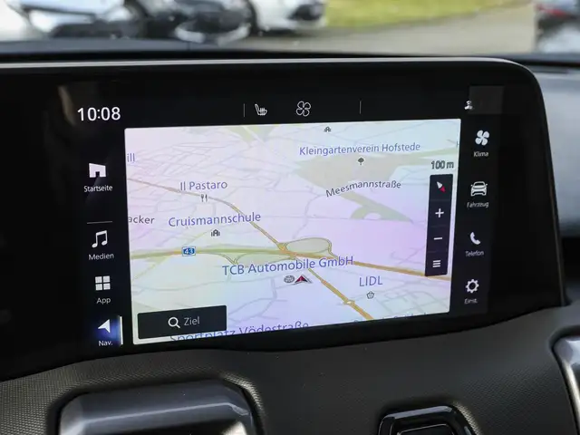 Toyota Urban Cruiser view 14