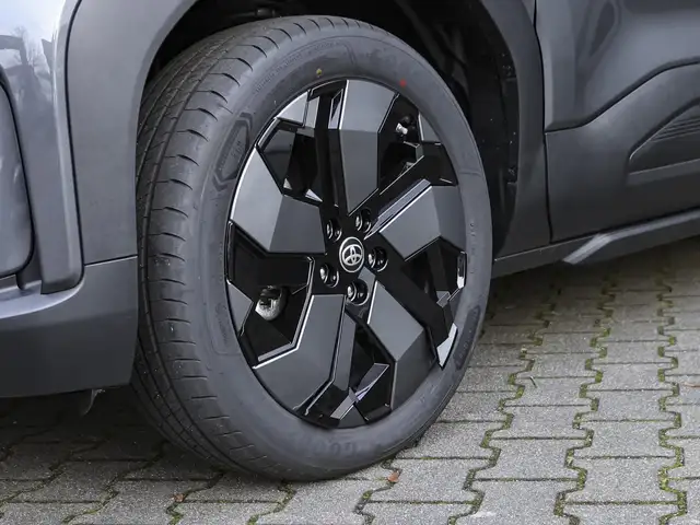 Toyota Urban Cruiser view 13