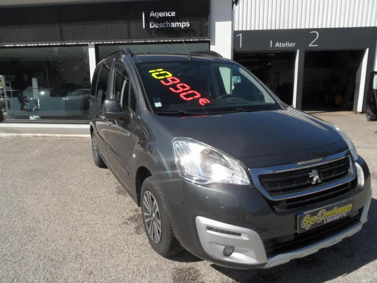 Peugeot Partner Gris - 1