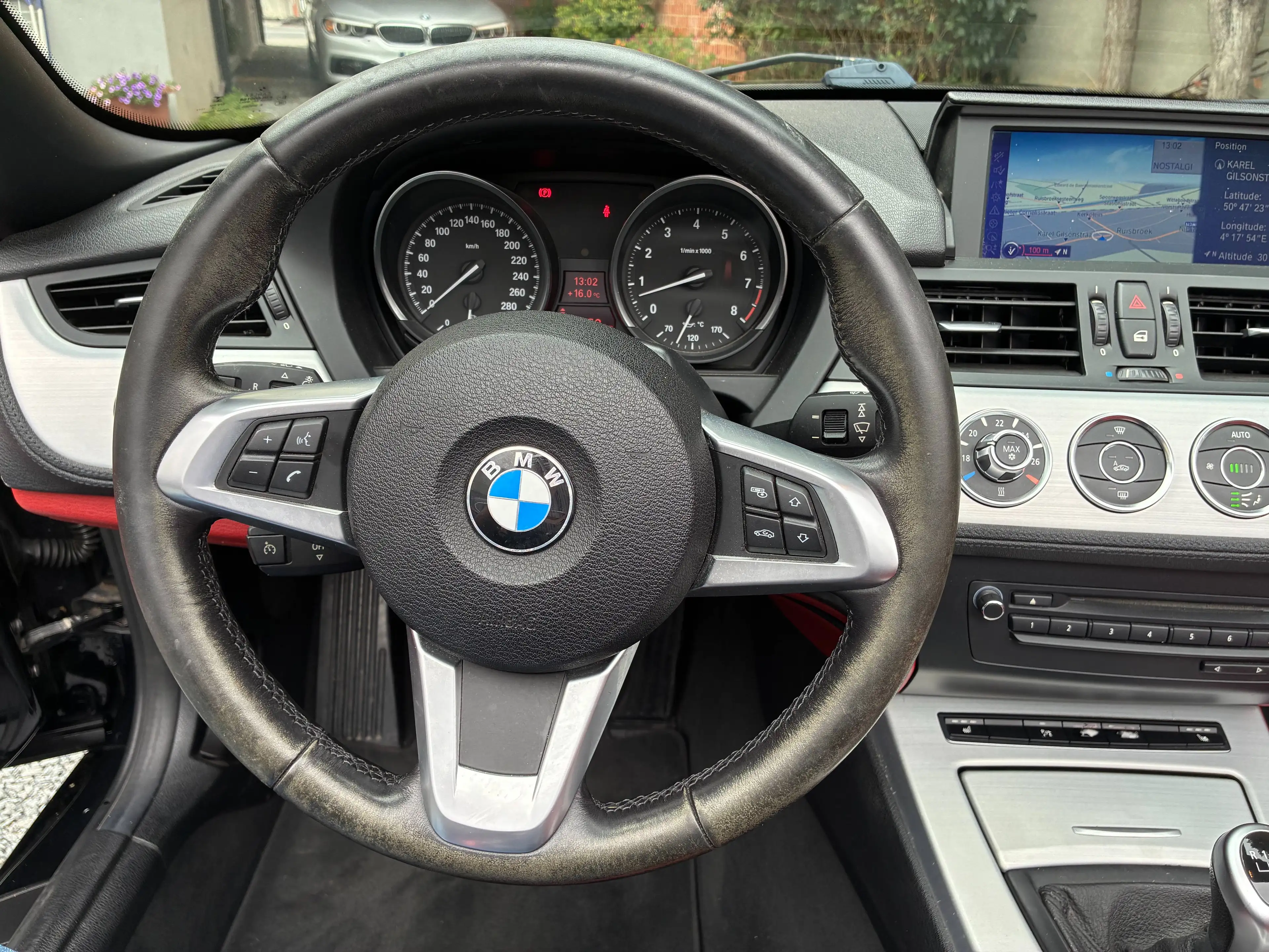 BMW Z4 Z4 2.5i sDrive23i — photo 13