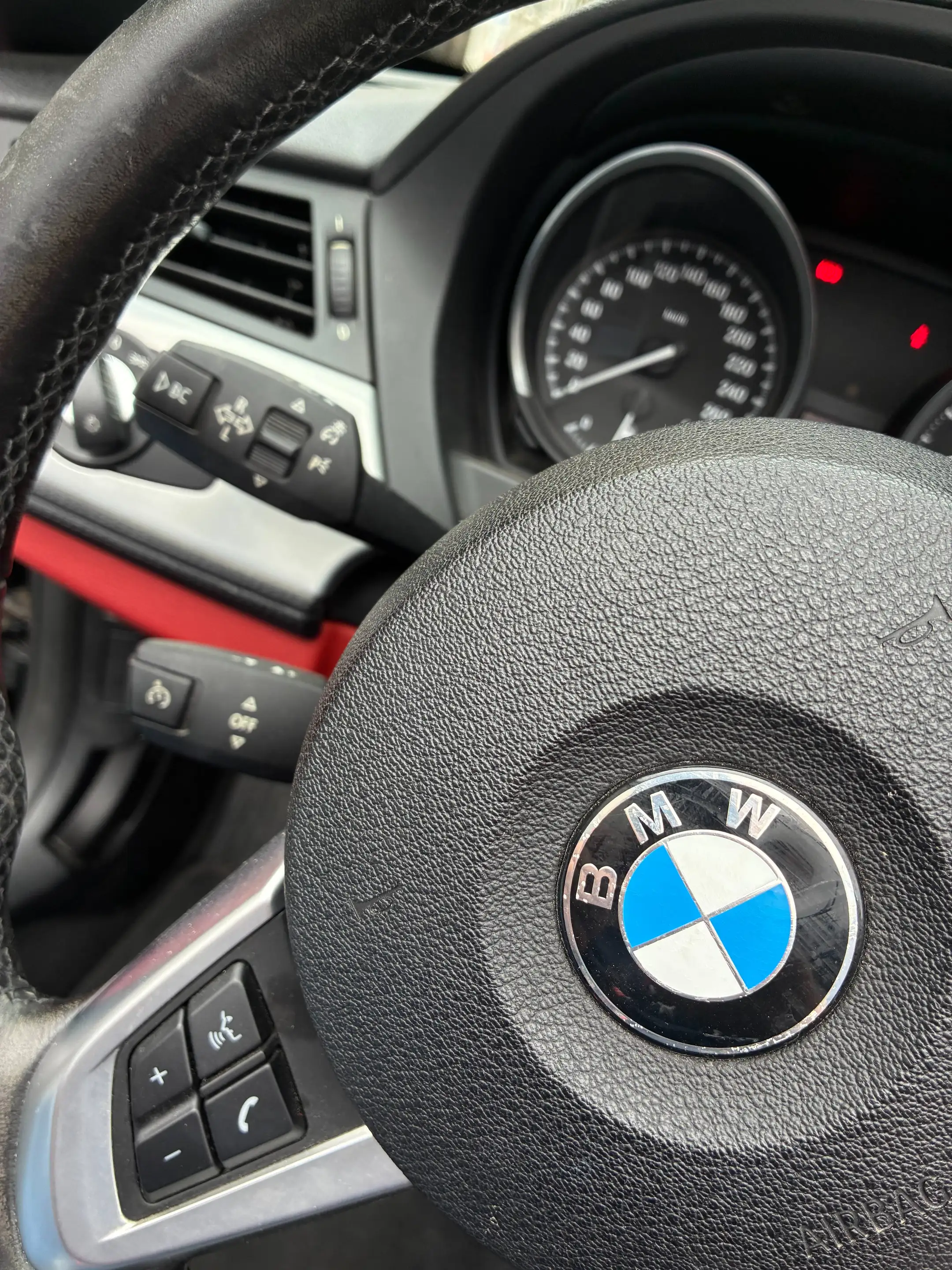 BMW Z4 Z4 2.5i sDrive23i — photo 15