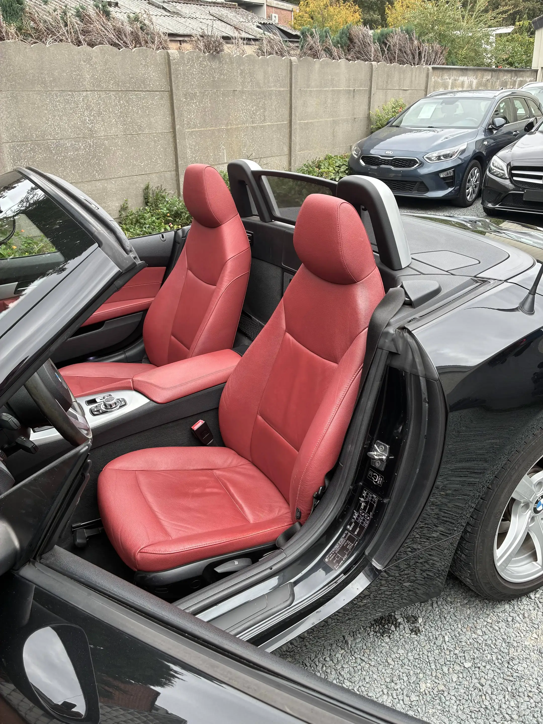 BMW Z4 Z4 2.5i sDrive23i — photo 12
