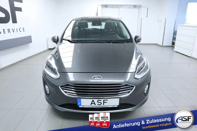 Ford Fiesta view 3