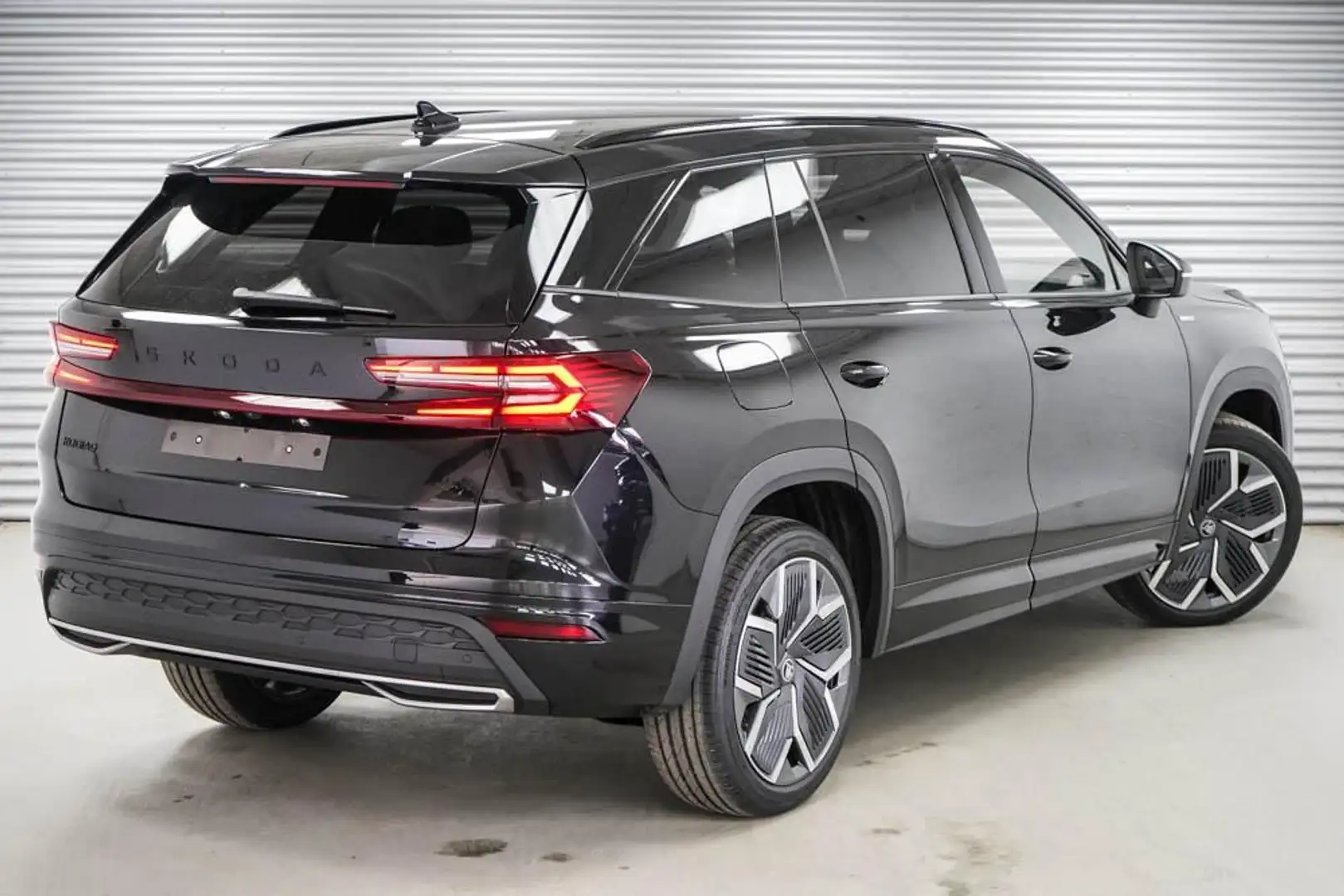 Skoda Kodiaq 2,0 TDI DSG 4x4 Sportline - LAGER Schwarz - 2
