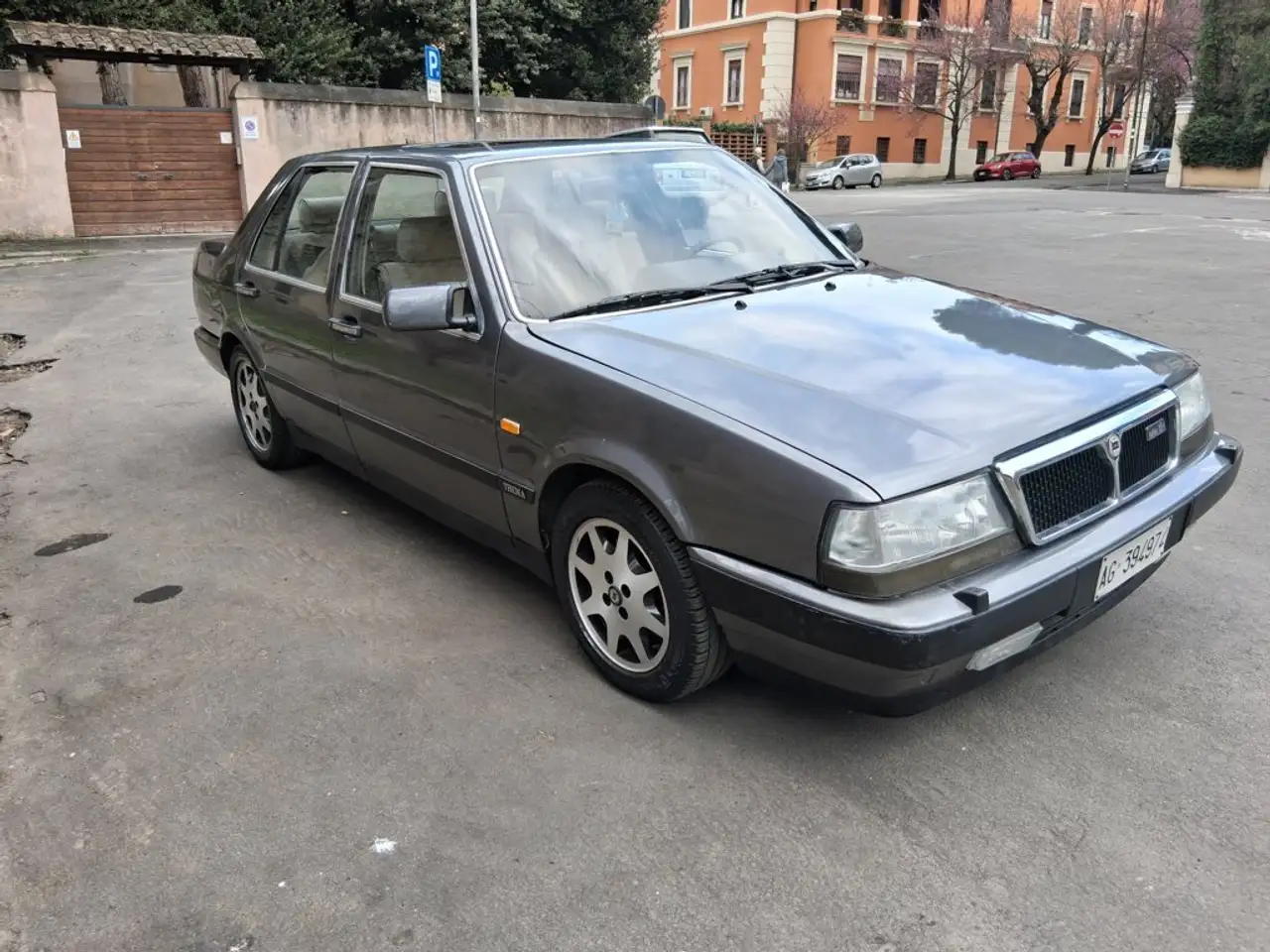 Lancia Thema 2.0 turbo ie 16v c/abs, foto 2