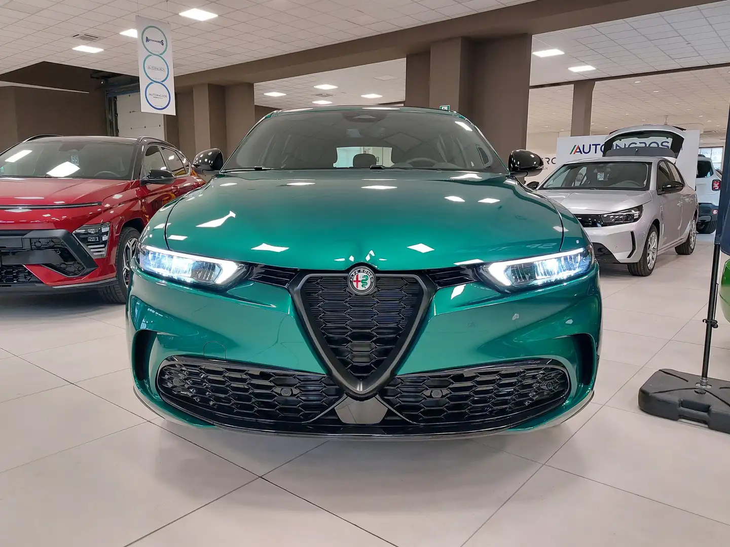 Alfa Romeo Tonale 1.6 Sprint 130cv tct6 NUOVA DA IMMATRICOLARE Verde - 2