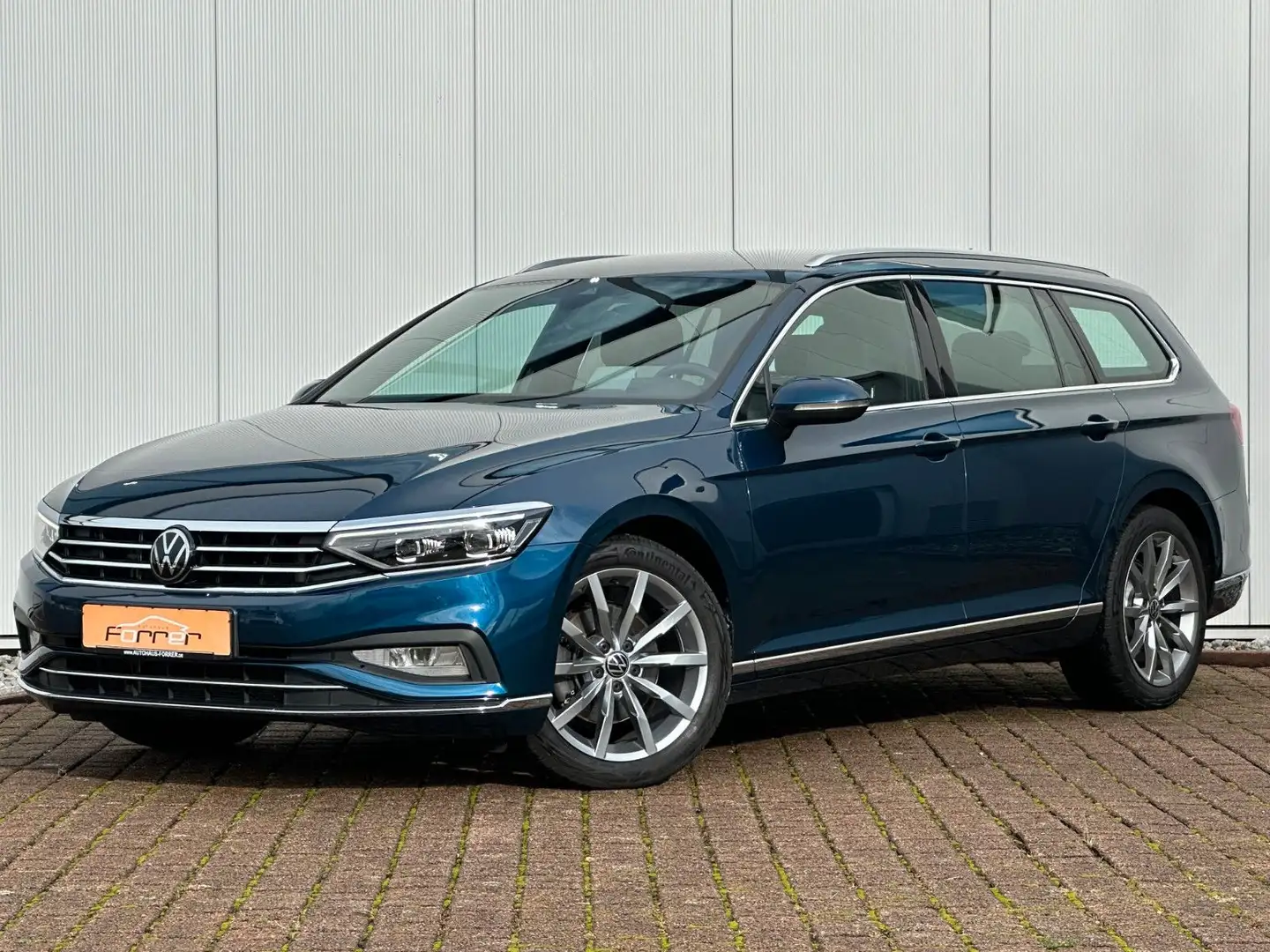 Volkswagen Passat Variant Passat Var. 2.0 TDI DSG Eleg. HuD LEDER IQ. AHK Bleu - 1