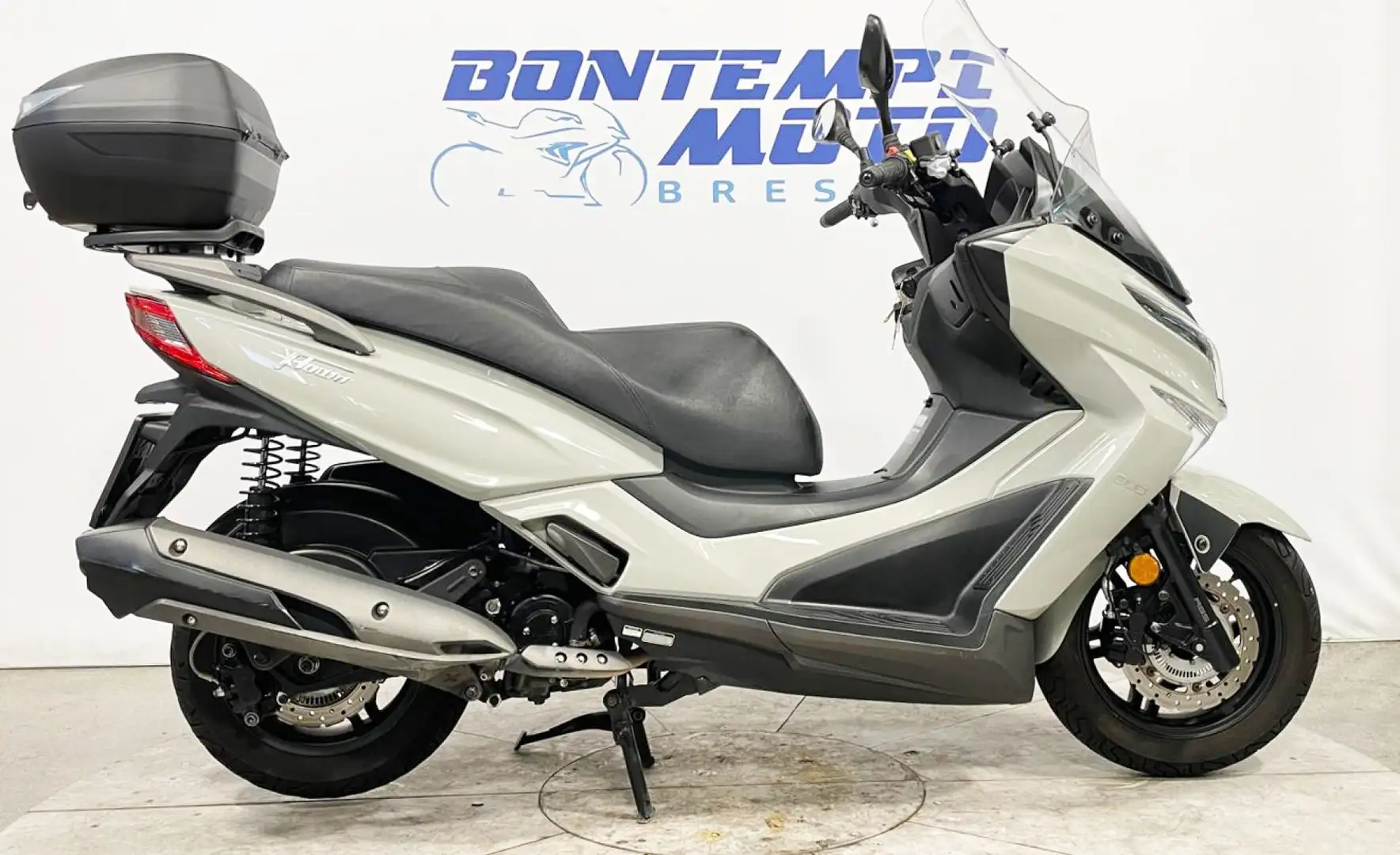 Kymco X-Town 300i ABS 2020 Grigio - 1