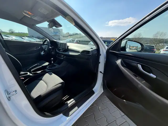 Hyundai I30 view 10