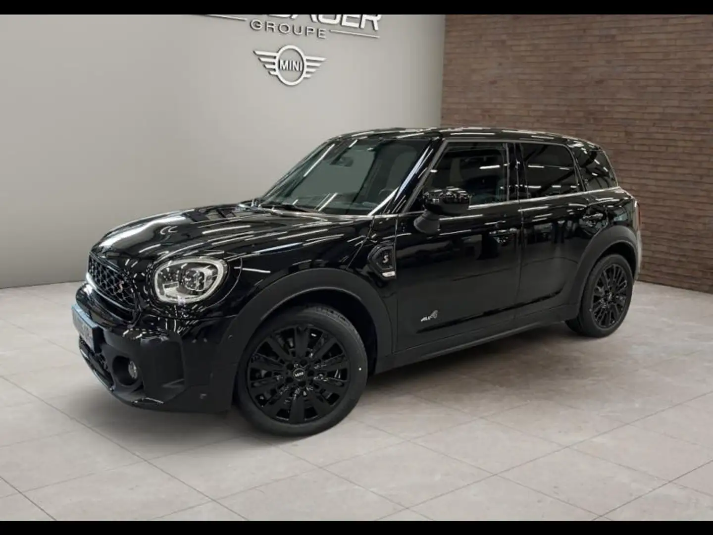 MINI Countryman C Cooper S  178ch Yours ALL4 BVA8 Noir - 1