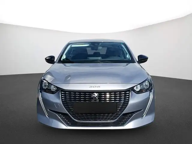 Peugeot 208 view 3