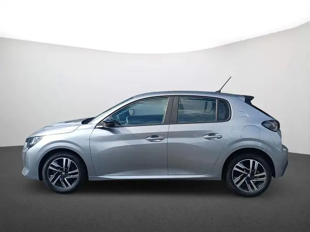 Peugeot 208 view 5
