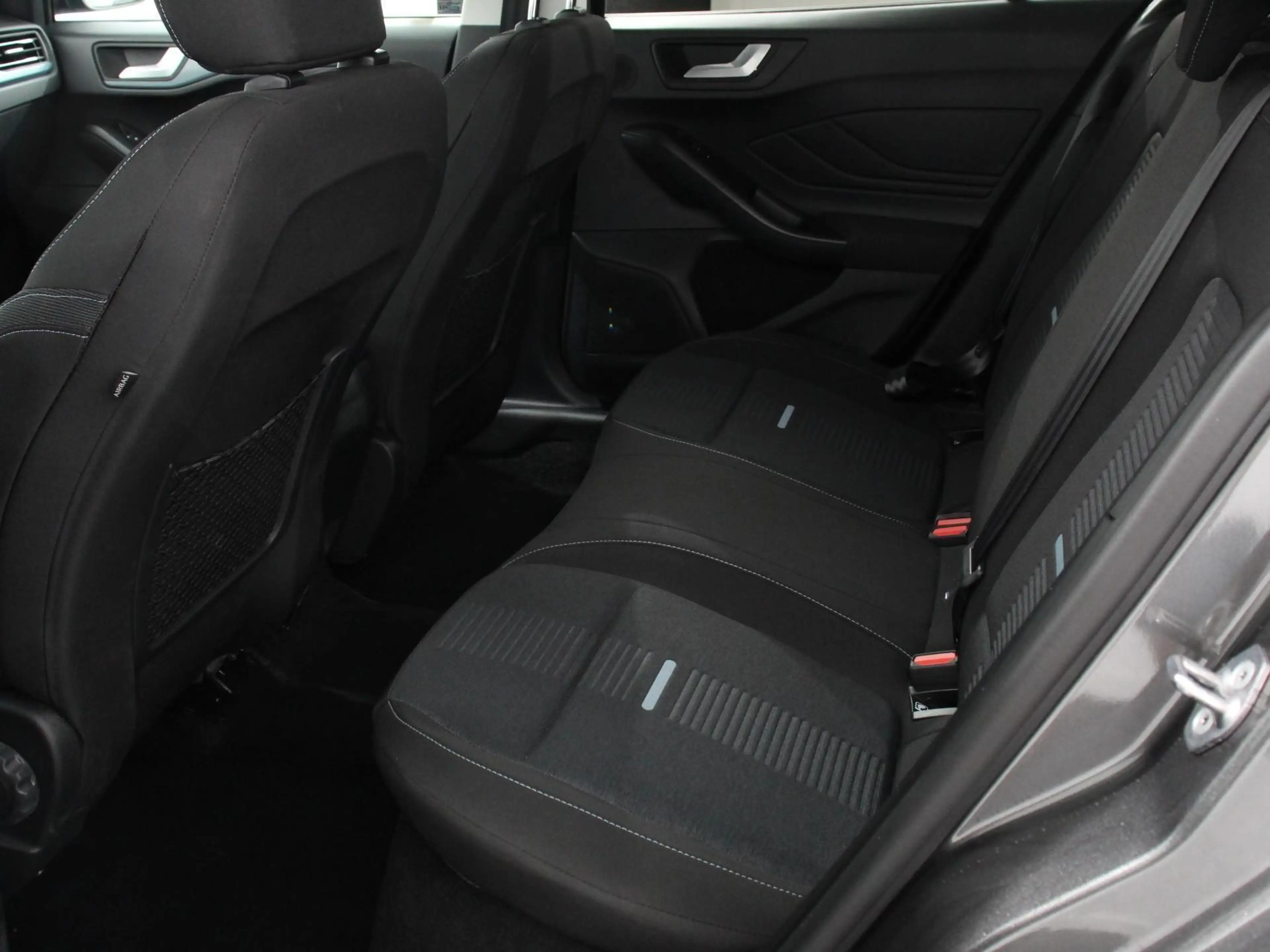 Ford Focus Wagon 1.0 EcoBoost 155pk Automaat Active X Navigat — photo 11