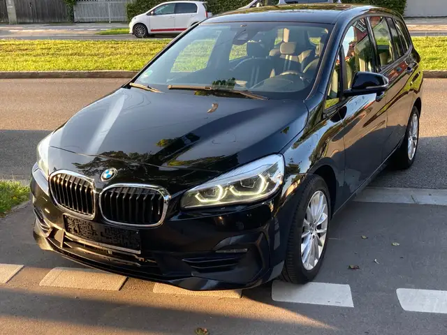Bmw 218 d GranTourerSport Line+Klimaaut/Navi/LED/PDC/Kam+