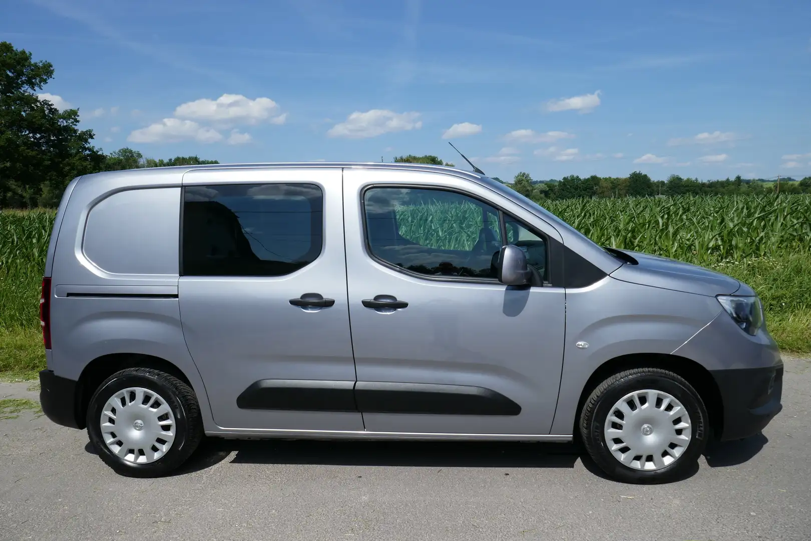 Opel Combo Cargo Edition Grau - 2