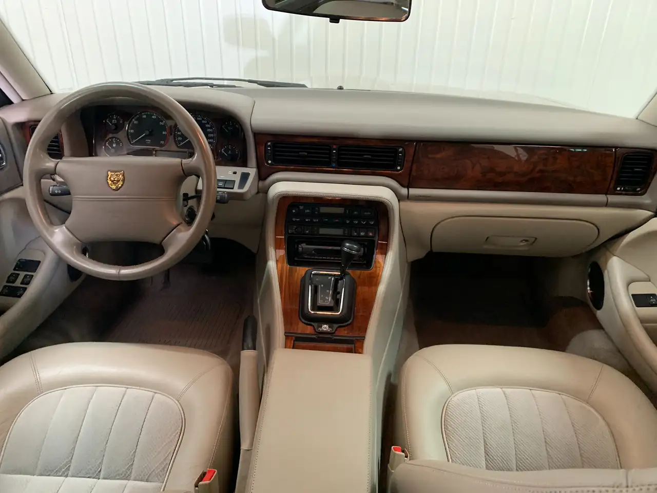 Jaguar XJ 3.3 Long Wheel Base, foto 10