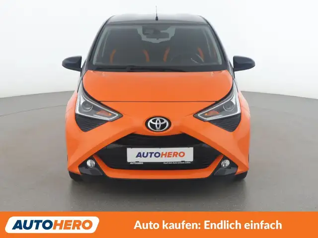 Toyota Aygo view 9