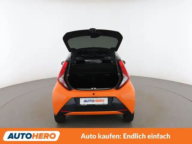 Toyota Aygo view 16