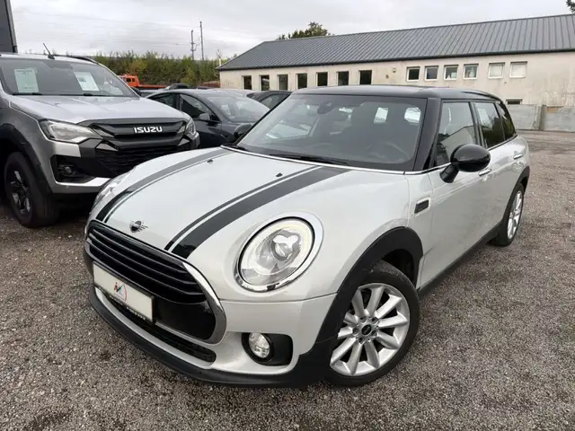 MINI Cooper Clubman 1.5 Auto 136CV