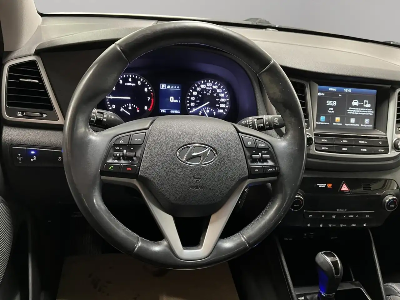 Hyundai TUCSON снимка Hyundai TUCSON